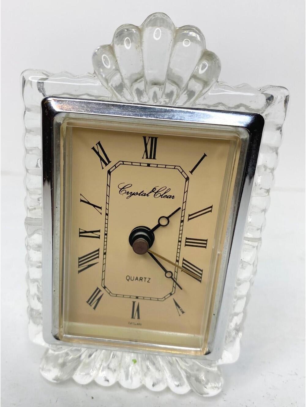 Crystal Clear Century 24% Lead Crystal Quartz Table Clock Taiwan 5” Tall “Works”